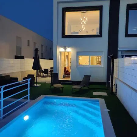 Nueva Casa With Private Pool